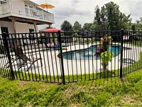 <b>3 Rail Flat Top Ascot Style Black Aluminum Pool Code Fence</b>